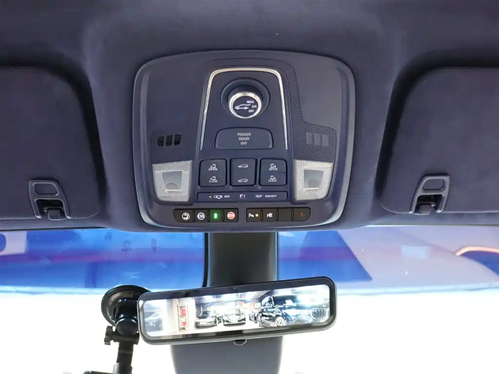 Buick Buick GL8 2022 Avenir Four-Seat Luxury Edition 2023 - thumbnail 14