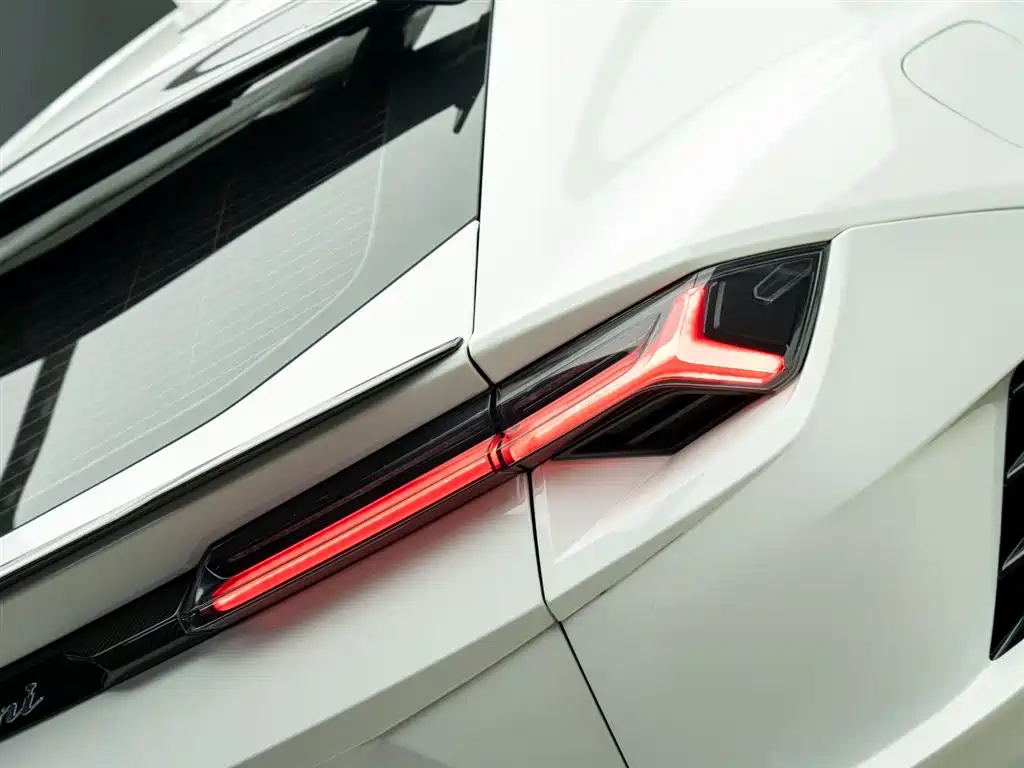 Lamborghini Lamborghini Urus 2023 4.0T V8 S 2024 - thumbnail 8