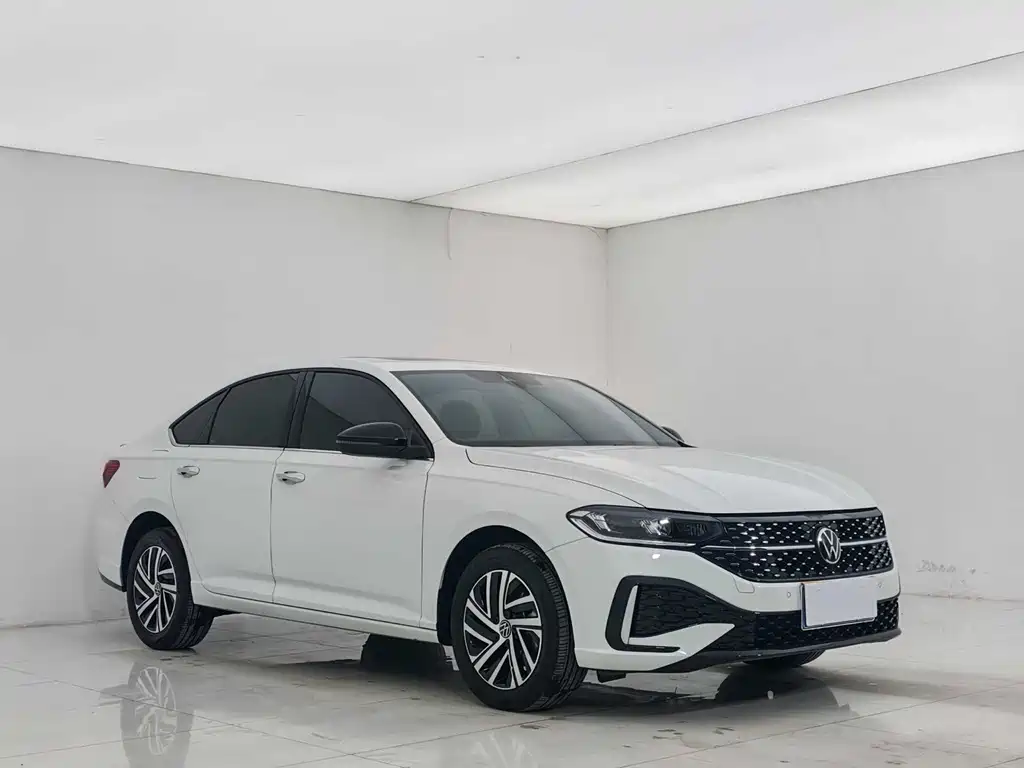 Volkswagen Lavida 2024 300TSI DSG Starry Sky Leading Edition 2024 - thumbnail 3