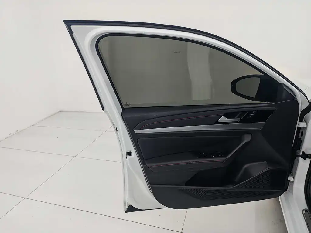 Volkswagen Lavida 2024 300TSI DSG Starry Sky Leading Edition 2024 - thumbnail 10