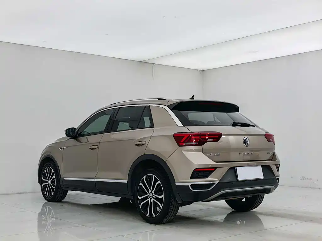 Volkswagen T-Roc 2020 280TSI DSG 2WD Comfort Model 2020 - thumbnail 6