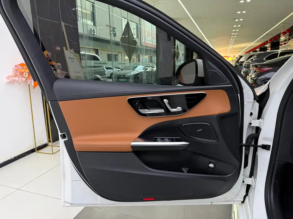 Mercedes-Benz Mercedes-Benz C-Class 2022 C 260 L Sport Edition 2021 - thumbnail 8
