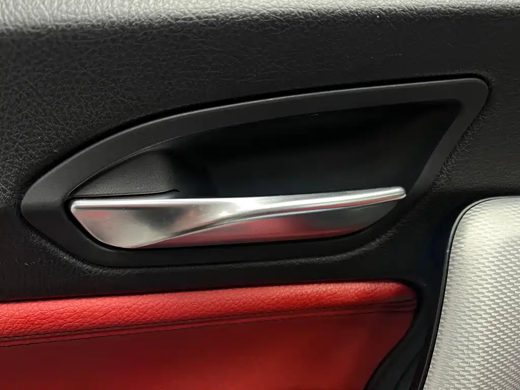 BMW BMW 2 Series (Imported) 2019 Model 225i Convertible Coupe Premium M Sport Package 2020 - thumbnail 19