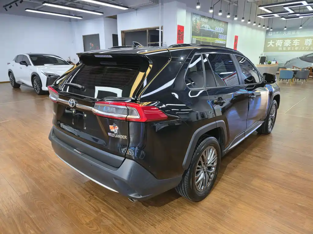 Toyota Venza 2024 2.0L CVT AWD Luxury Plus Edition 2024 - thumbnail 5