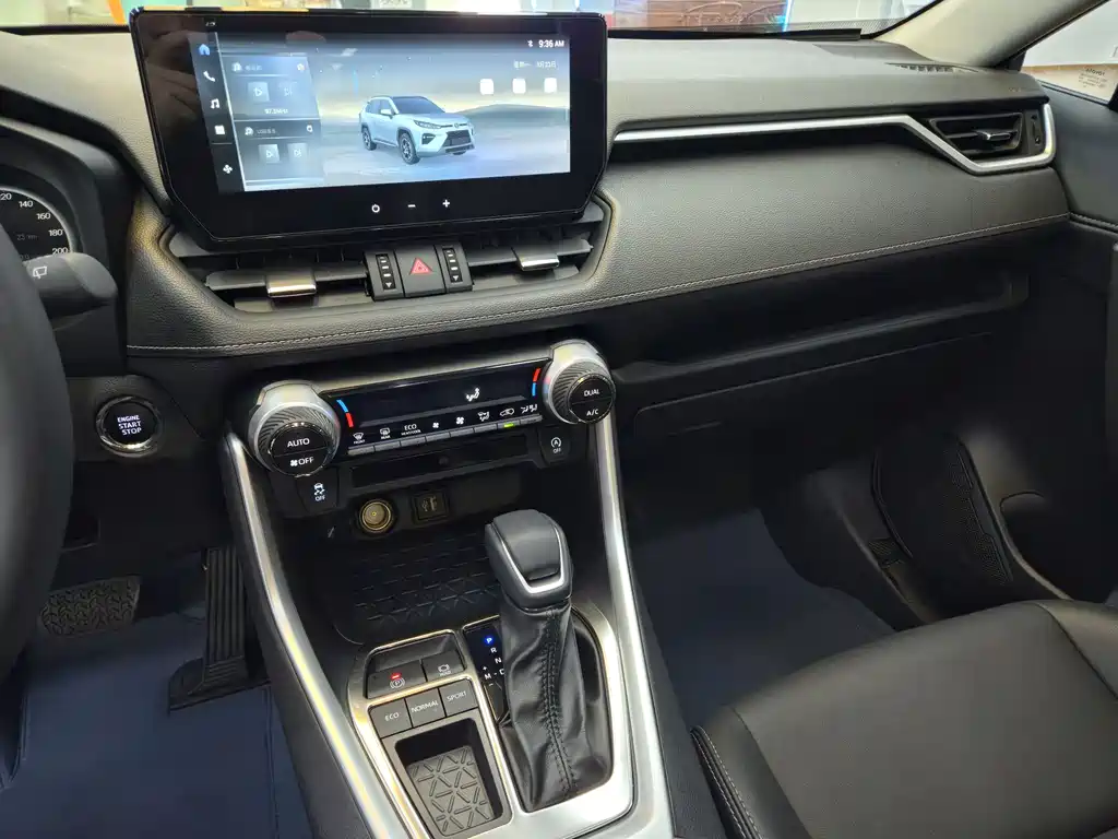 Toyota Venza 2024 2.0L CVT AWD Luxury Plus Edition 2024 - thumbnail 15