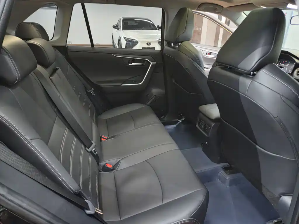Toyota Venza 2024 2.0L CVT AWD Luxury Plus Edition 2024 - thumbnail 18