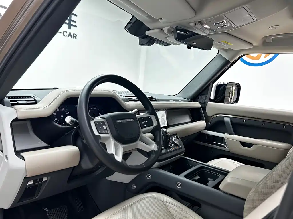 Land Rover Land Rover Defender 2021 110 P400 Dark Black Special Edition 2021 - thumbnail 6