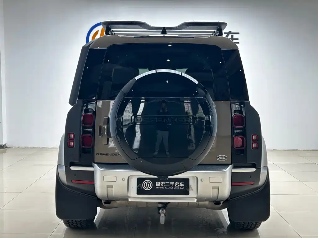 Land Rover Land Rover Defender 2021 110 P400 Dark Black Special Edition 2021 - thumbnail 24