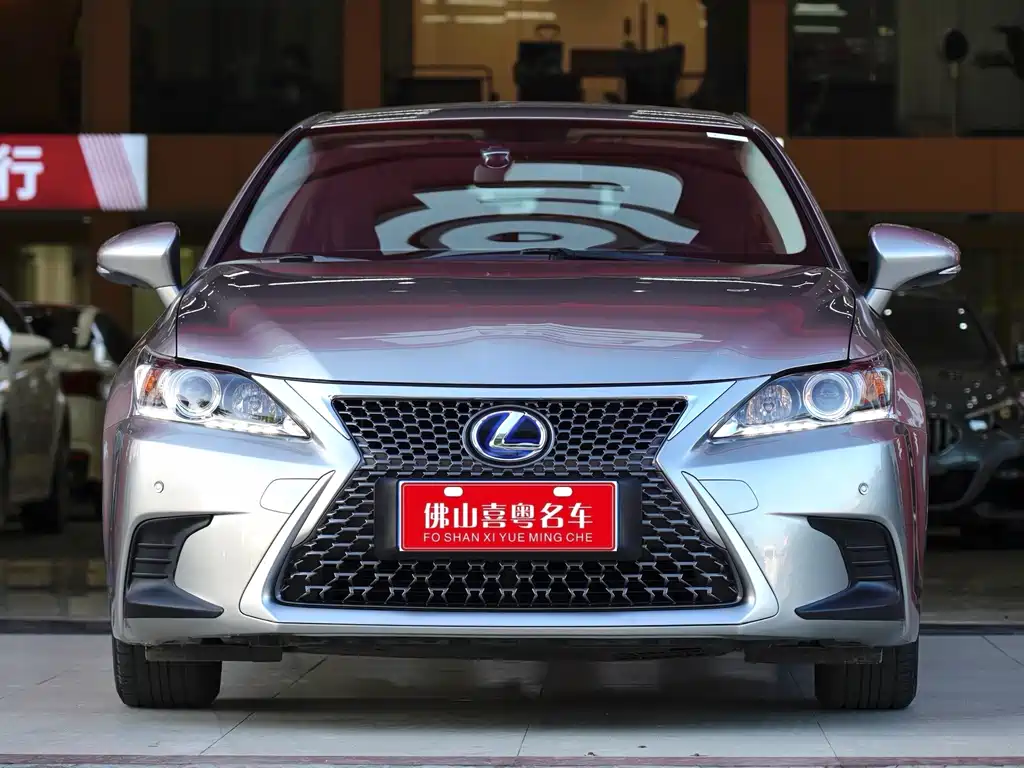 Lexus Lexus CT 2020 CT200h Premium Edition Monotone 2021 - thumbnail 2