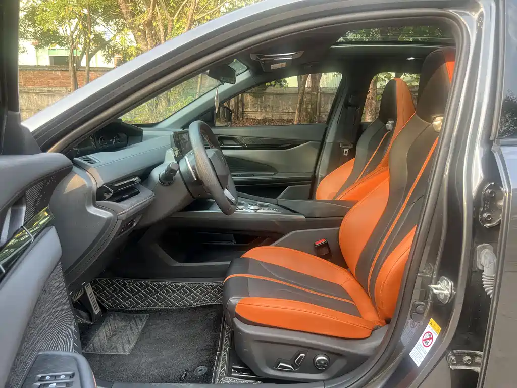 Changan Changan UNI-V 2024 1.5T Premium Sport Edition 2024 - thumbnail 7