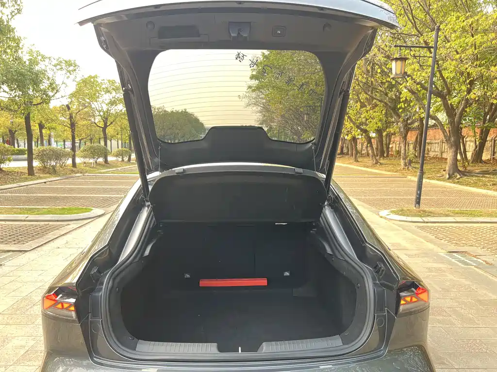 Changan Changan UNI-V 2024 1.5T Premium Sport Edition 2024 - thumbnail 16