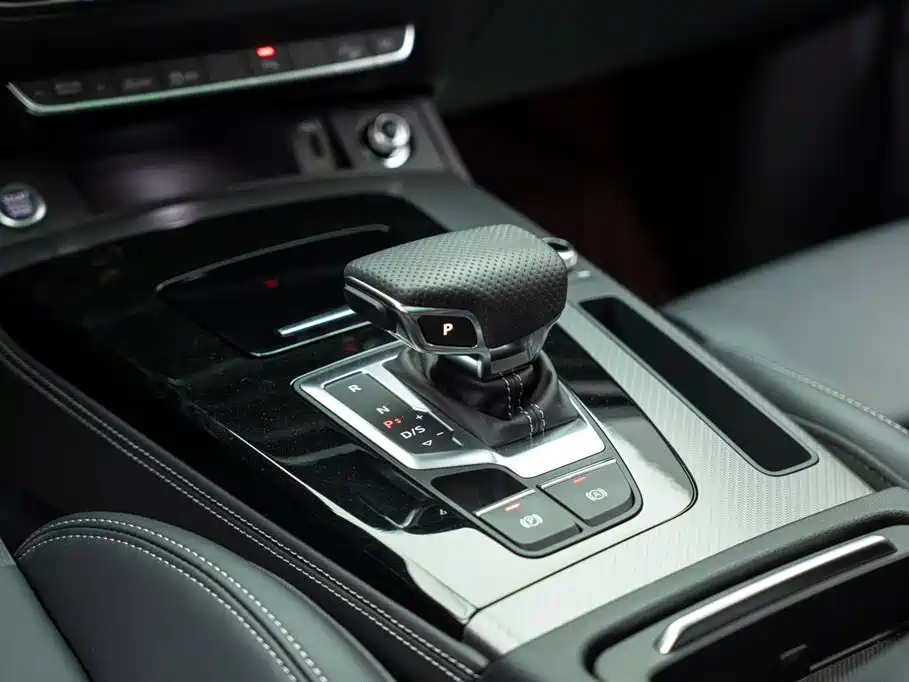Audi Audi Q5L 2025 40 TFSI Luxury Dynamic Model 2025 - thumbnail 14