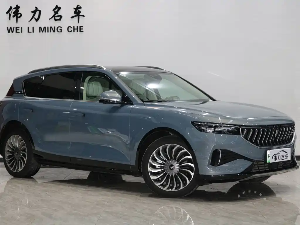 Lantu Auto Lantu FREE 2021 Model AWD Standard Pure Electric Exclusive Luxury Package 2024 - thumbnail 3