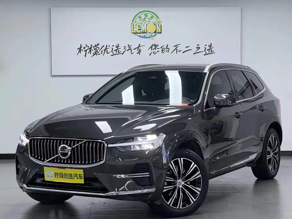 Volvo Volvo XC60 2022 B5 AWD Momentum Luxury Edition 2022