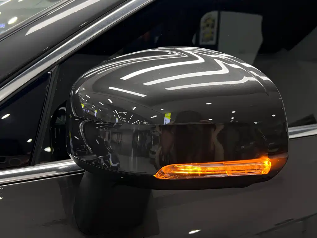 Volvo Volvo XC60 2022 B5 AWD Momentum Luxury Edition 2022 - thumbnail 8