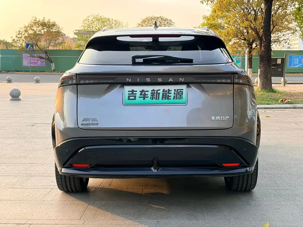 Nissan Nissan Ariya 2022 Model All-Wheel Drive High-Performance Top Trim Version 2023 - thumbnail 8