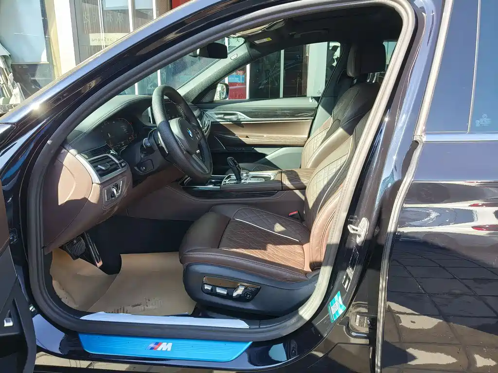 BMW BMW 7 Series 2021 740Li Leading Model M Sport Package 2020 - thumbnail 8