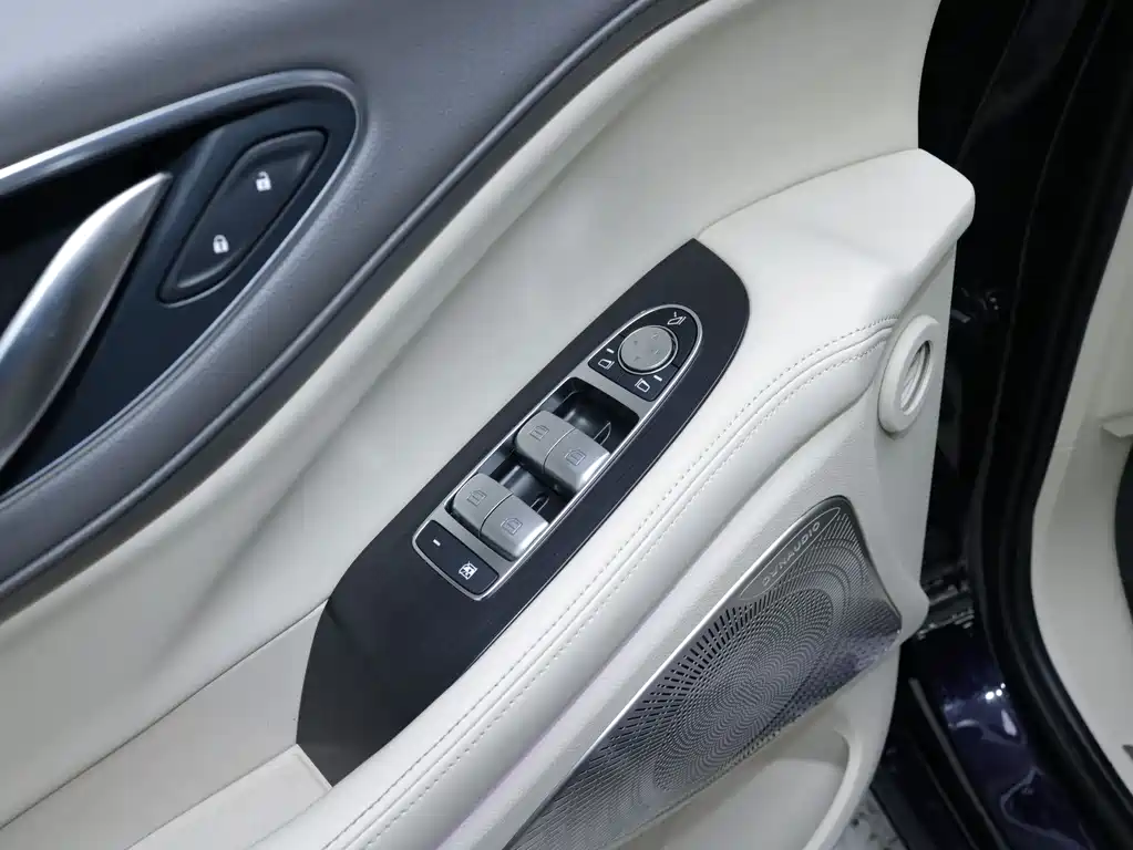 Lantu Automobile Lantu Dreamer 2022 Zero Carbon Edition Dream+ Intelligent Range Package 605km 2024 - thumbnail 5