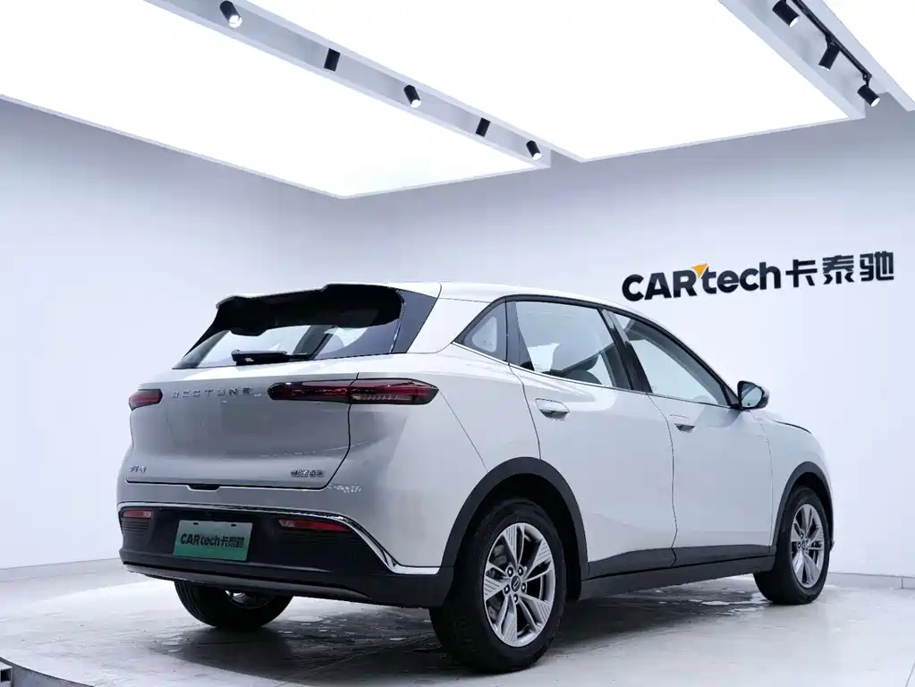 Bestune Geely Emgrand 03 2025 Model 565km Enjoy Edition 2025 - thumbnail 15