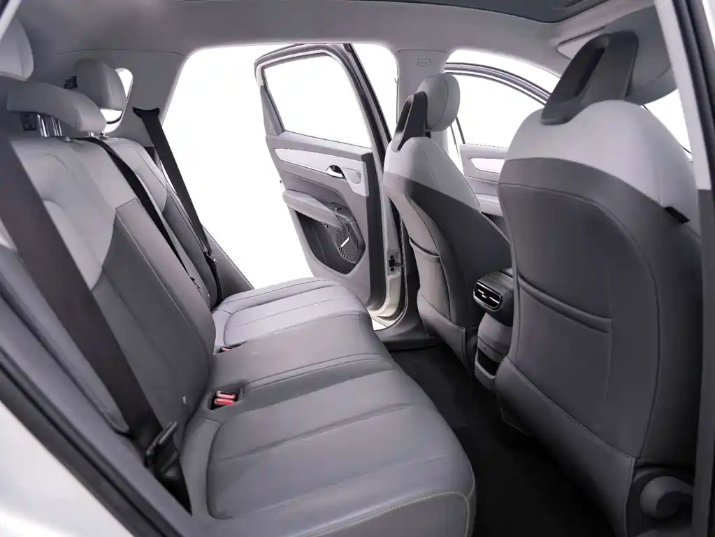Bestune Geely Emgrand 03 2025 Model 565km Enjoy Edition 2025 - thumbnail 16