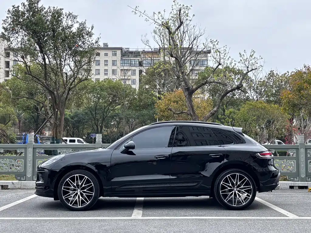 Porsche Porsche Macan 2023 Macan 2.0T 2023 - thumbnail 4