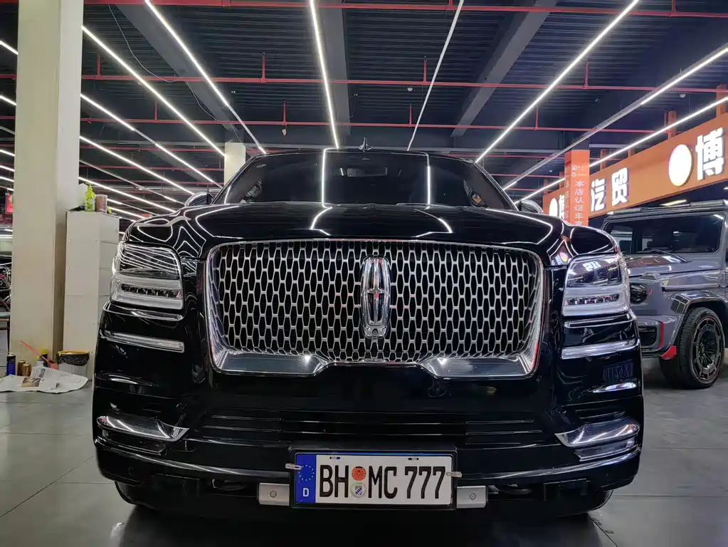 Lincoln Lincoln Navigator 2019 3.5T Presidential Series国VI 2019 - thumbnail 2