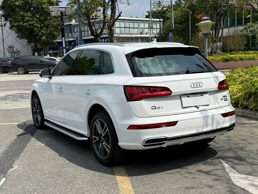 Audi Audi Q5L 2020 45 TFSI Premium Fashion Edition 2020 - thumbnail 2