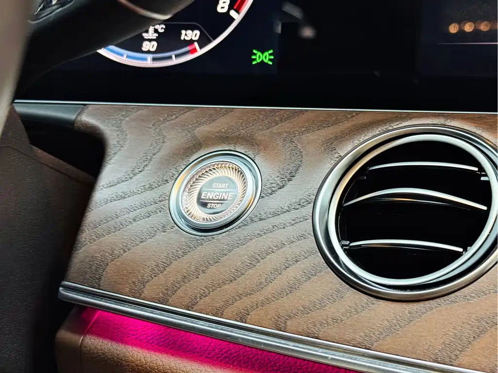 Mercedes-Benz Mercedes-Benz E-Class 2019 Model Year Facelift E 300 L Fashion Edition 2019 - thumbnail 14