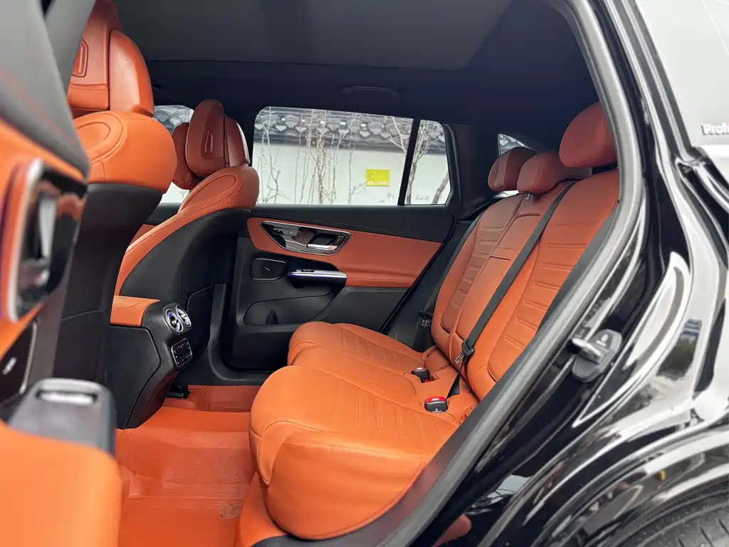 Mercedes-Benz Mercedes-Benz GLC 2025 GLC 300 L 4MATIC Dynamic Model 5-Seat 2025 - thumbnail 12