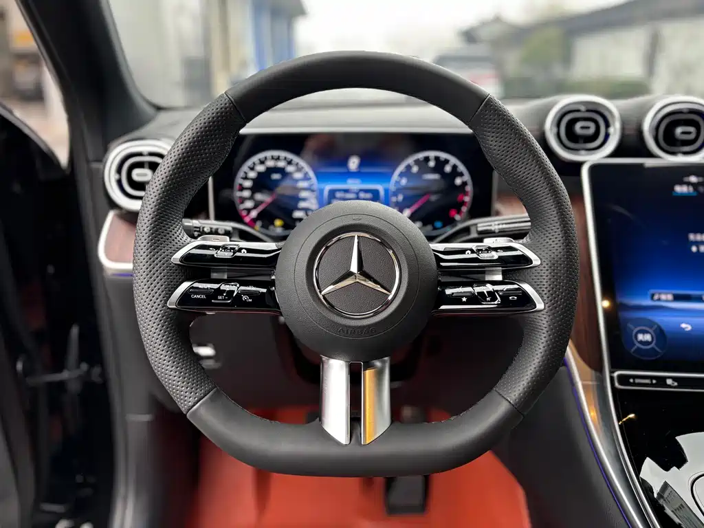 Mercedes-Benz Mercedes-Benz GLC 2025 GLC 300 L 4MATIC Dynamic Model 5-Seat 2025 - thumbnail 17