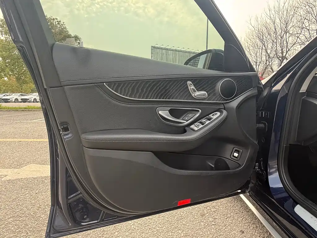 Mercedes-Benz Mercedes-Benz C-Class 2019 C 180 L Fashion Sport Edition 2019 - thumbnail 7