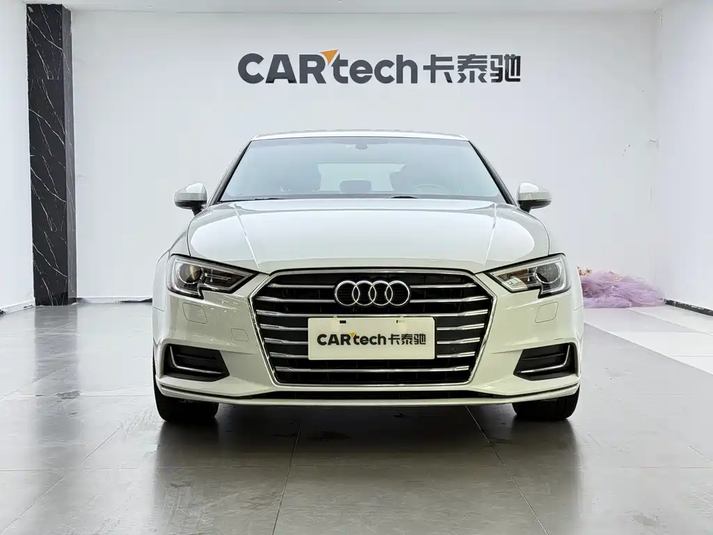 Audi Audi A3 2020 Limousine 35 TFSI Progressive Model China V 2020 - thumbnail 2