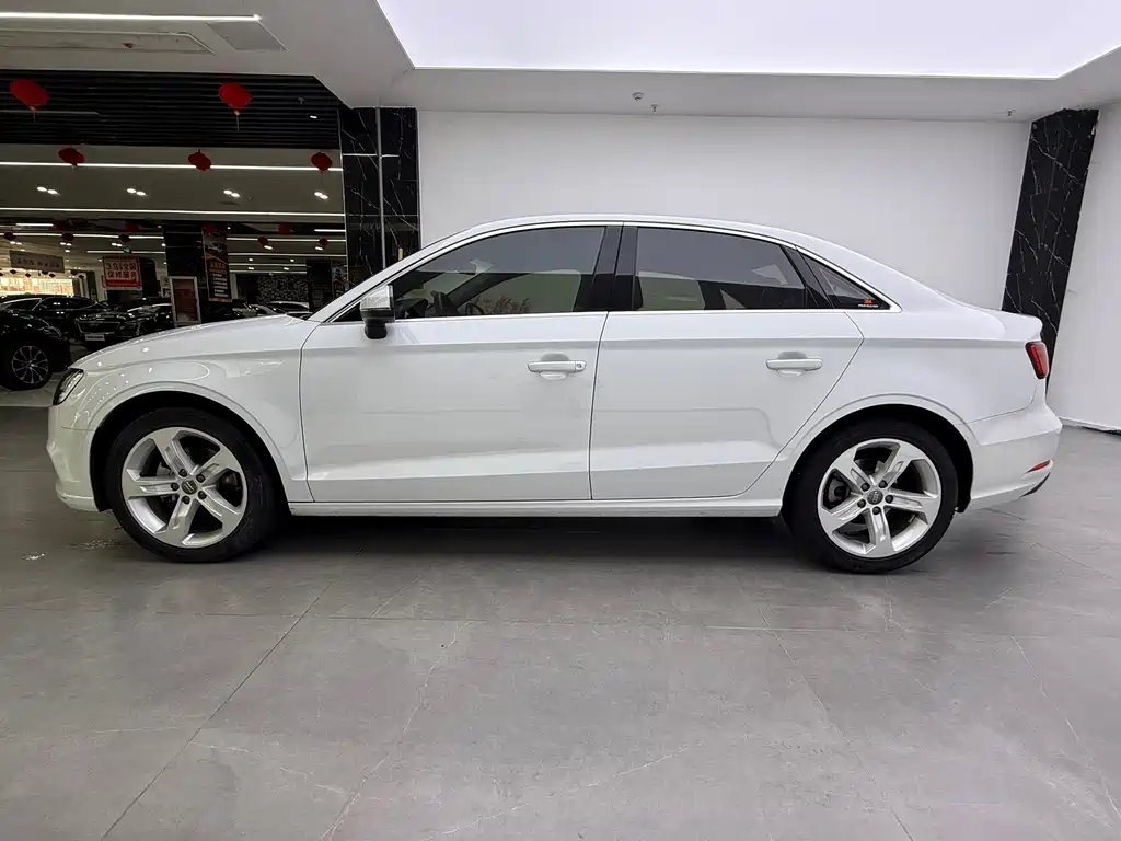 Audi Audi A3 2020 Limousine 35 TFSI Progressive Model China V 2020 - thumbnail 5