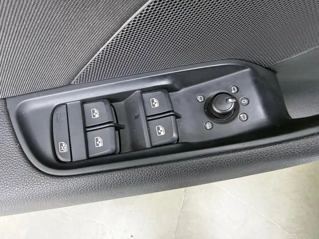 Audi Audi A3 2020 Limousine 35 TFSI Progressive Model China V 2020 - thumbnail 16