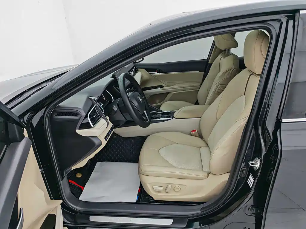 Toyota Toyota Camry 2021 2.0G Luxury Edition 2022 - thumbnail 9