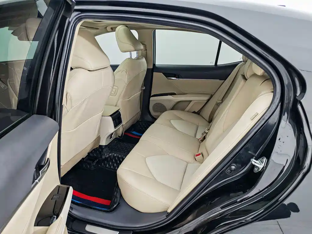 Toyota Toyota Camry 2021 2.0G Luxury Edition 2022 - thumbnail 10