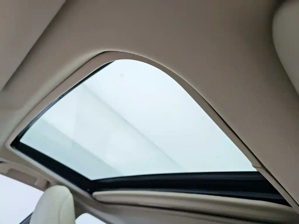Toyota Toyota Camry 2021 2.0G Luxury Edition 2022 - thumbnail 12