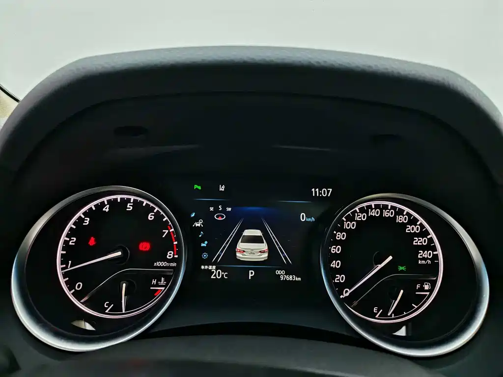 Toyota Toyota Camry 2021 2.0G Luxury Edition 2022 - thumbnail 15