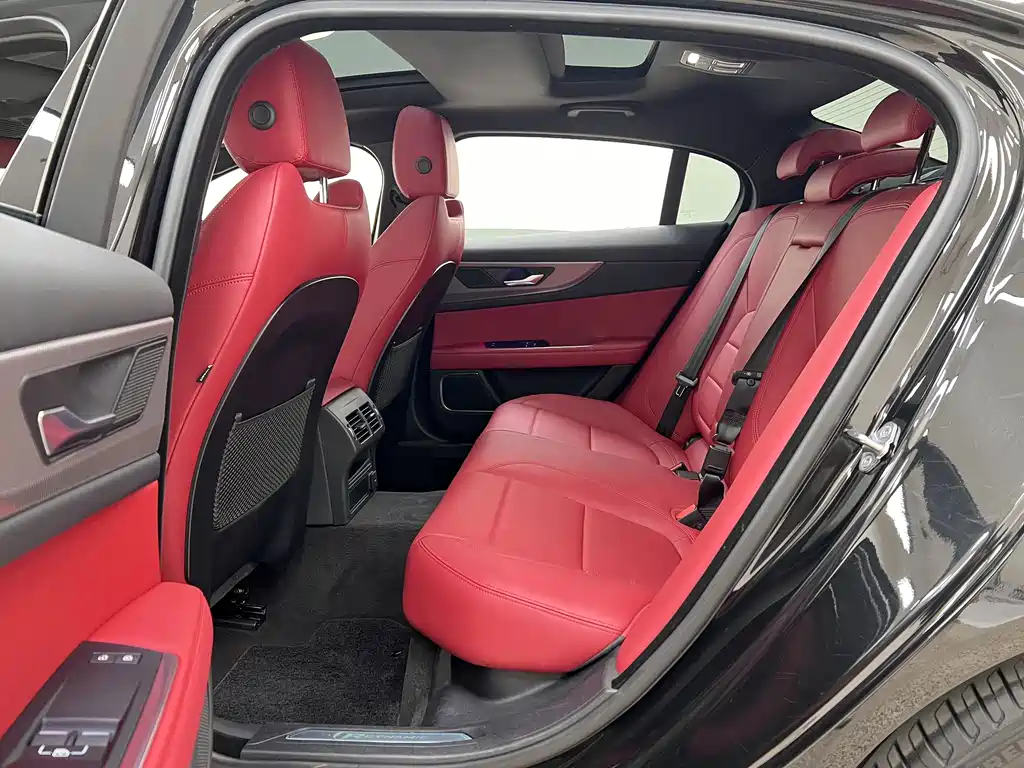 Jaguar Jaguar XEL 2022 2.0T 250PS R-DYNAMIC S Sport 2022 - thumbnail 14