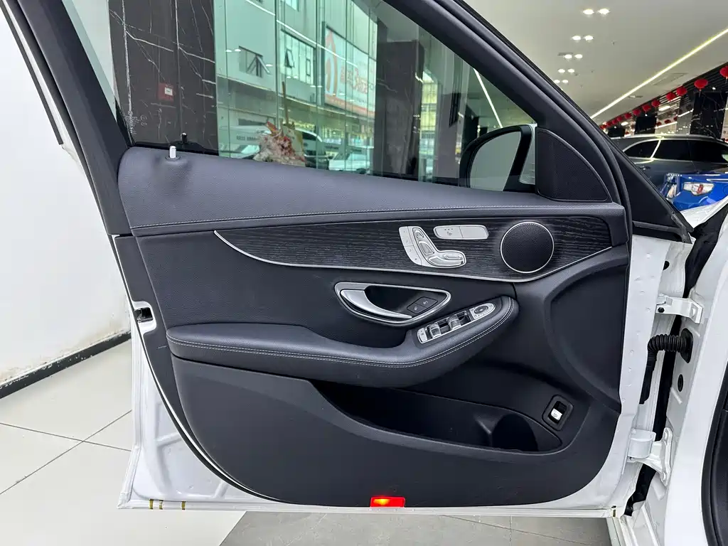 Mercedes-Benz Mercedes-Benz C-Class 2021 C 260 L Sport Edition 2021 - thumbnail 9