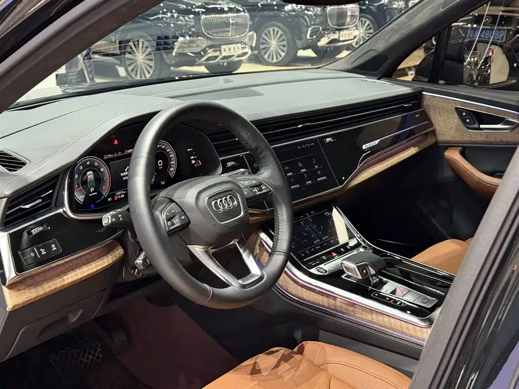 Audi Audi Q7 2025 55 TFSI quattro S line Premium 2025 - thumbnail 14