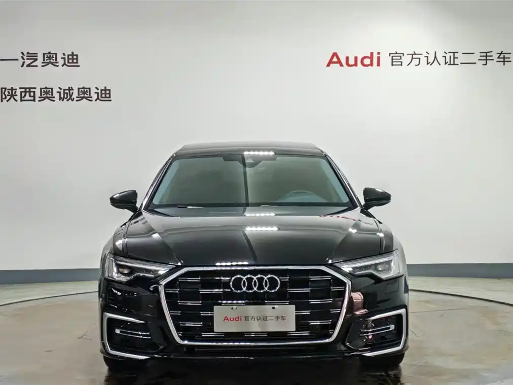 Audi Audi A6L 2025 45 TFSI Premium Dynamic + Ventilation Comfort Package 2025 - thumbnail 2