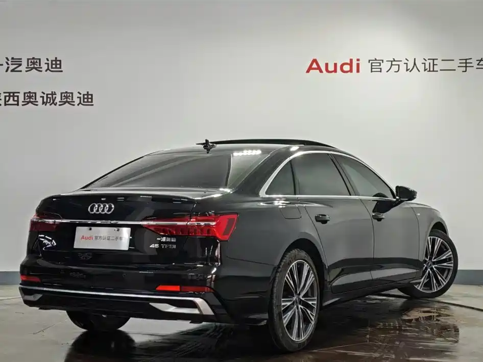 Audi Audi A6L 2025 45 TFSI Premium Dynamic + Ventilation Comfort Package 2025 - thumbnail 4