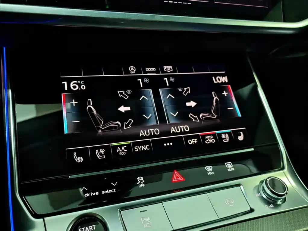 Audi Audi A6L 2025 45 TFSI Premium Dynamic + Ventilation Comfort Package 2025 - thumbnail 12