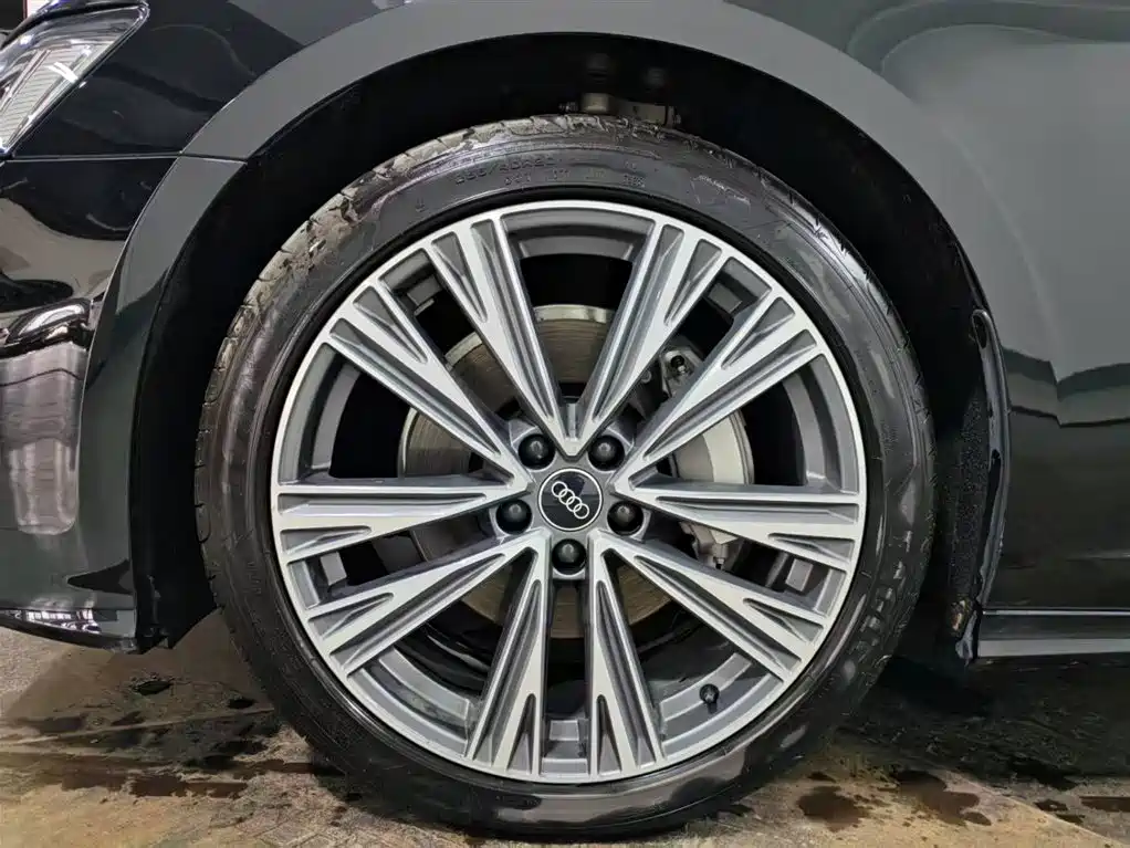 Audi Audi A6L 2025 45 TFSI Premium Dynamic + Ventilation Comfort Package 2025 - thumbnail 15