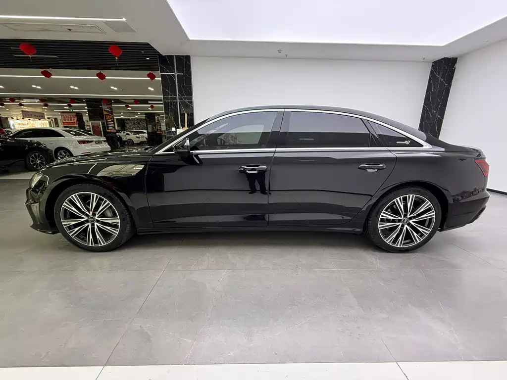 Audi Audi A6L 2023 40 TFSI Luxury Dynamic Model 2023 - thumbnail 5