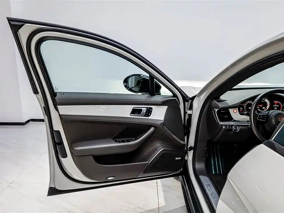 Porsche Porsche Panamera 2022 2.9T 2022 - thumbnail 8
