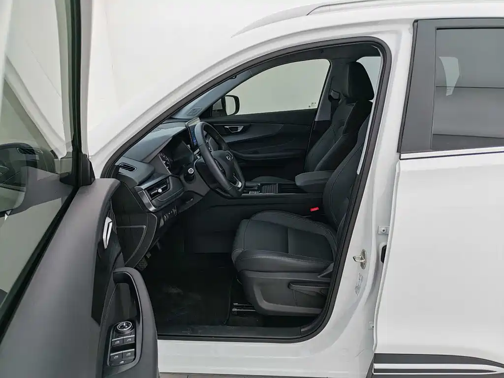 Chery Chery Tiggo 5x 2025 1.5L CVT Excellence Edition 2025 - thumbnail 9