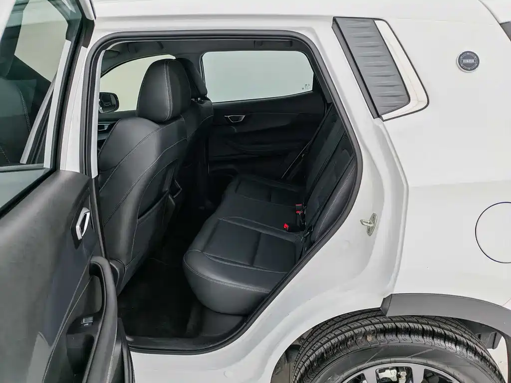 Chery Chery Tiggo 5x 2025 1.5L CVT Excellence Edition 2025 - thumbnail 12