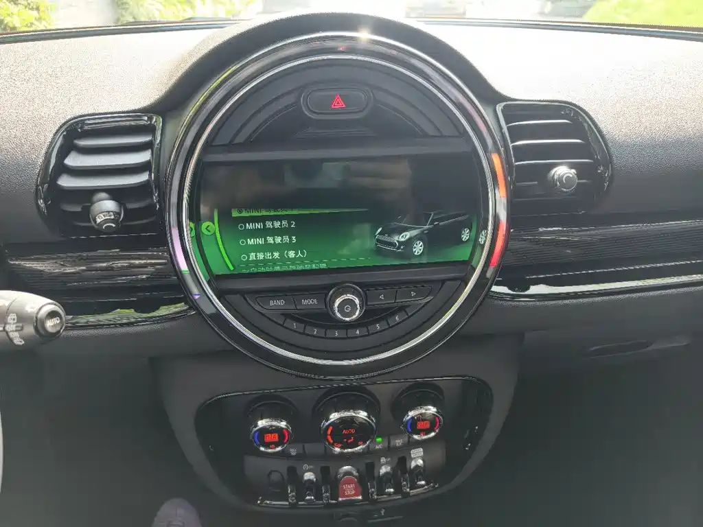 MINI MINI CLUBMAN 2018 1.5T COOPER Artist 2019 - thumbnail 12